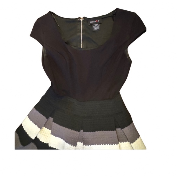 Teeze Me Colorblock Dress Black White Gray Spandex Small - Picture 3 of 5